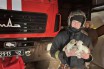 На Закарпатье спасатели вынесли из огня щенков